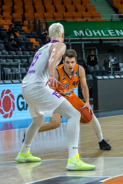 都曾多次带 都曾多次带