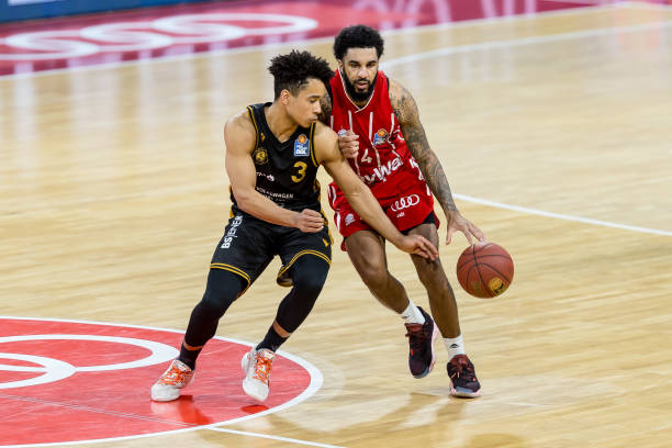 在公众视野 在公众视野